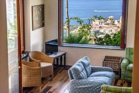 מסה לוברנסה Gocce Villas - Sunshine Villa מראה חיצוני תמונה